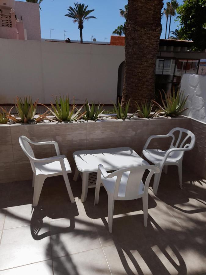 Elana Apartment With Free Wifi Costa Del Silencio Extérieur photo