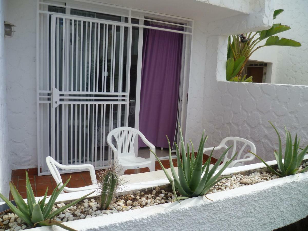 Elana Apartment With Free Wifi Costa Del Silencio Extérieur photo